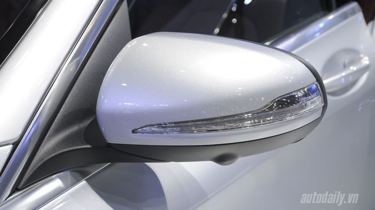 Mercedes-Benz C-Class 2015 sẽ sớm về Việt Nam Mercedes-Benz-C-Class-2015 (17).jpg