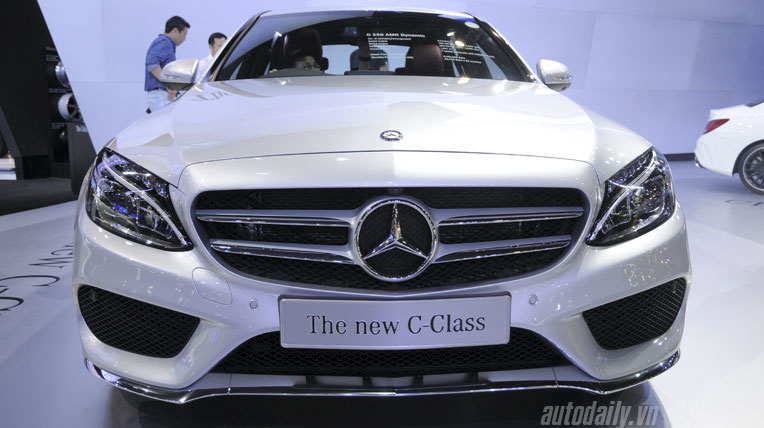 Mercedes-Benz C-Class 2015 sẽ sớm về Việt Nam Mercedes-Benz-C-Class-2015 (2).jpg