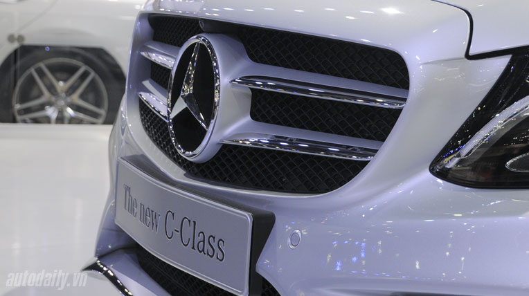 Mercedes-Benz C-Class 2015 sẽ sớm về Việt Nam Mercedes-Benz-C-Class-2015 (4).jpg