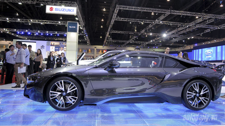 BMW i8 ra mắt thị trường Đông Nam Á bmw-i8-bangkok-motor-show-2014 (4).jpg