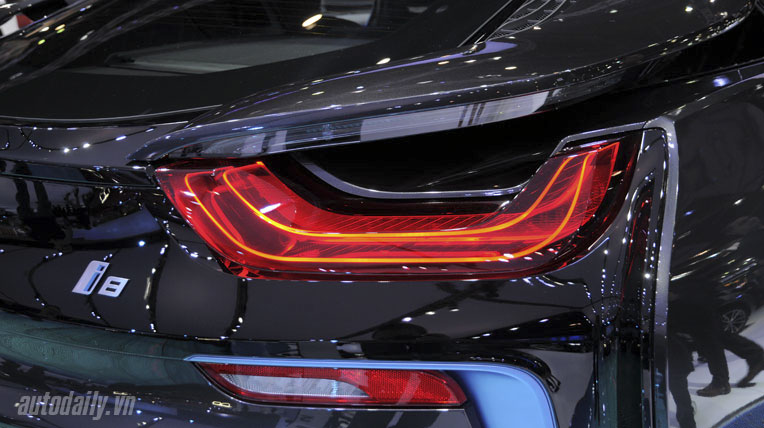 BMW i8 ra mắt thị trường Đông Nam Á bmw-i8-bangkok-motor-show-2014 (8).jpg