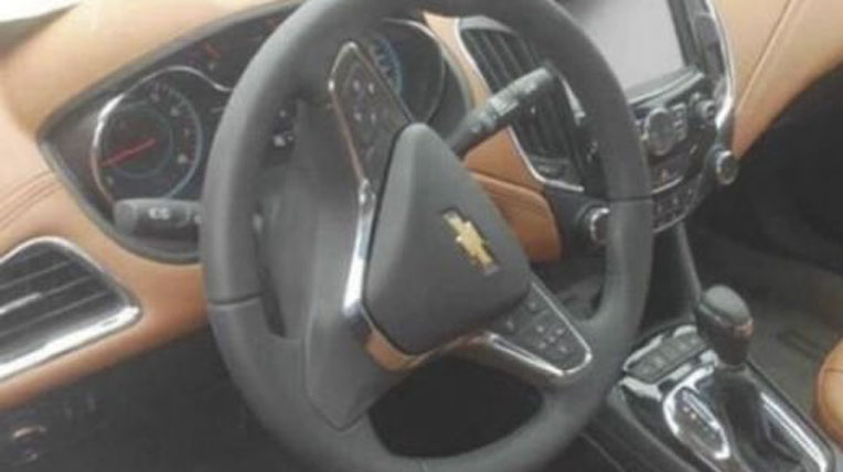 Chevrolet Cruze 2015 lộ diện chevrolet-cruze-2015 (2).jpg