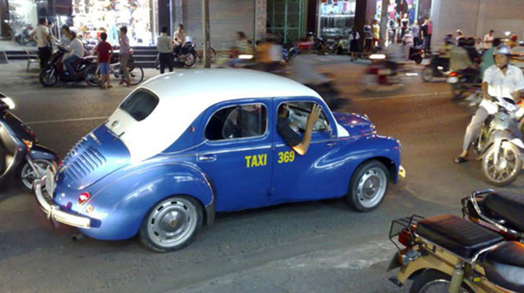 Người Sài Gòn xưa kinh doanh taxi như thế nào? t10.jpg