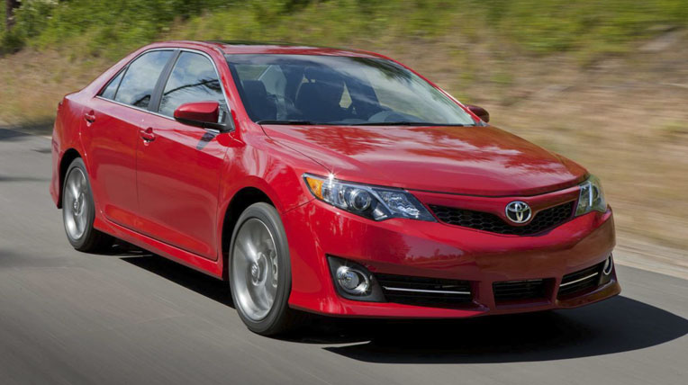 Toyota chuẩn bị giới thiệu Camry 2015 toyota-camry.jpg