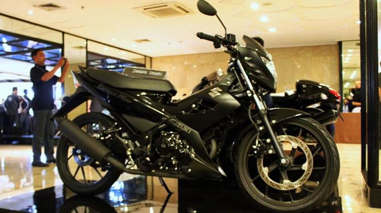 Lộ phiên bản đặc biệt “đen tuyền” của Raider R150 Autodaily-Suzuki-Satria-F150-Spesial-(3).jpg