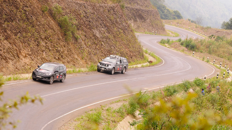 Ngày 5 hành trình Bắc Lào: Đường đến cố đô Luông Pra Băng _AUT6320.jpg