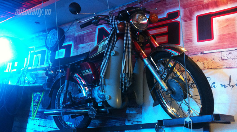 Thêm một “Điểm hẹn” cho dân chơi xế cổ Hà Thành autodaily-cafe-xeco-(12).jpg
