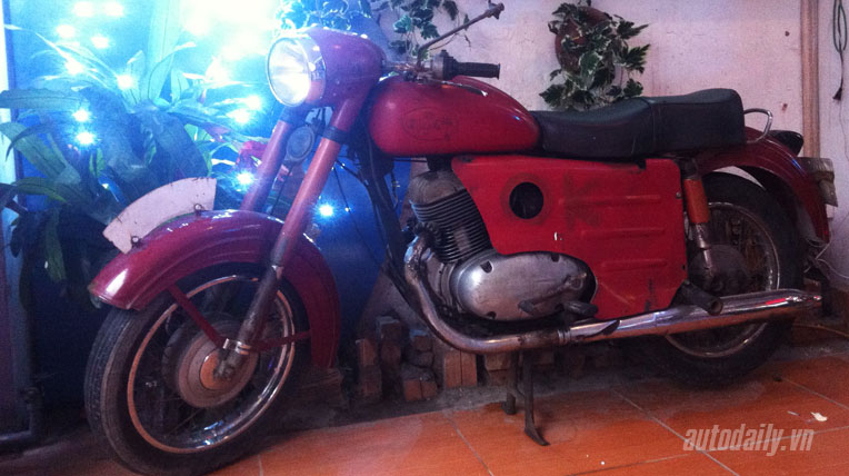 Thêm một “Điểm hẹn” cho dân chơi xế cổ Hà Thành autodaily-cafe-xeco-(14).jpg