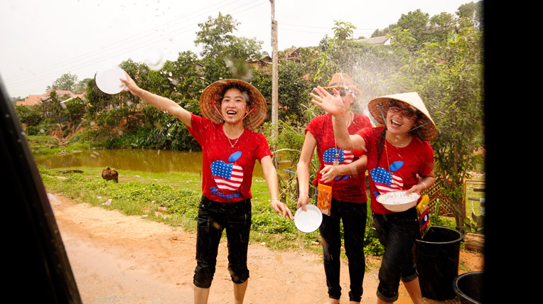 Ngày 2 hành trình Bắc Lào: Tết từ biên giới tới thủ đô autodaily-lao-trip-day-2 (4).jpg