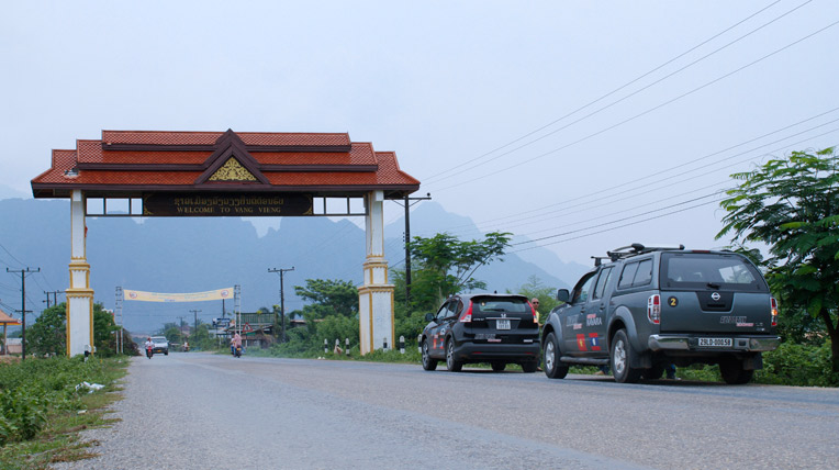 Ngày 4 hành trình Bắc Lào: Rong chơi ở Vang Viêng autodaily-lao-trip-day-4 (29).jpg