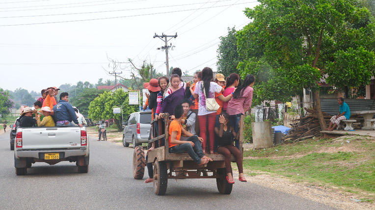 Ngày 4 hành trình Bắc Lào: Rong chơi ở Vang Viêng autodaily-lao-trip-day-4 (5).jpg