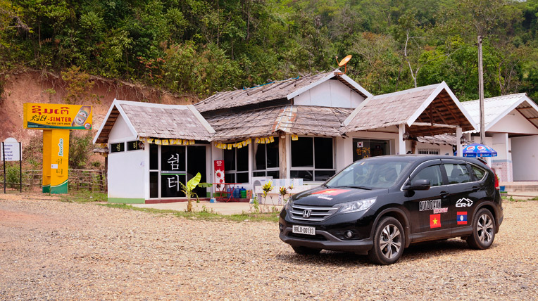 Ngày 4 hành trình Bắc Lào: Rong chơi ở Vang Viêng autodaily-lao-trip-day-4 (8).jpg