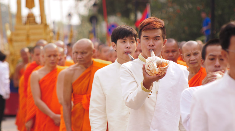 Ngày 6 hành trình Bắc Lào: Cảm nhận Luông Pra Băng autodaily-lao-trip-day-6 (3).jpg