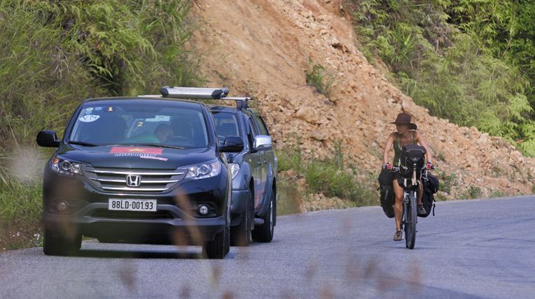 Ngày 7 hành trình Bắc Lào: Thăm cánh đồng Chum autodaily-lao-trip-day-7 (24).jpg