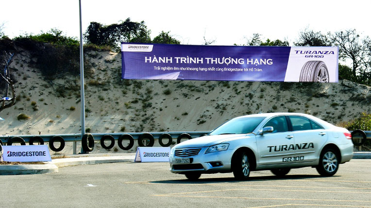 Xe sang dùng loại lốp nào? autodaily-lopmoi-bridgestone (5).jpg