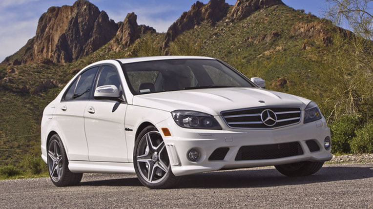 Lỗi đèn hậu,  Mercedes-Benz thu hồi hơn 250.000 xe C-Class c-class.jpg