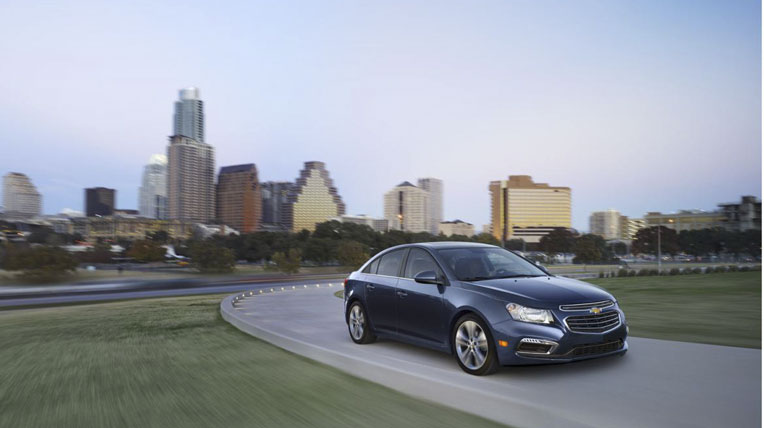 Chevrolet Cruze 2015 chính thức lộ diện chevrolet-cruze-2015 (1).jpg