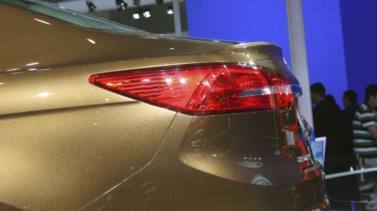 Ford Escort sẵn sàng tấn công thị trường ford-escort (4).jpg