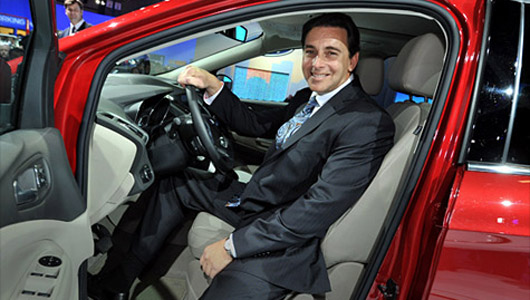 Chân dung “thuyền trưởng” mới của Ford mark_fields_ford.top_.jpg