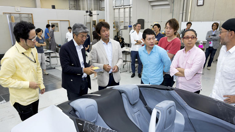 Câu chuyện thiết kế BladeGlider và sự táo bạo của Nissan nissan-bladeglider-50.jpg