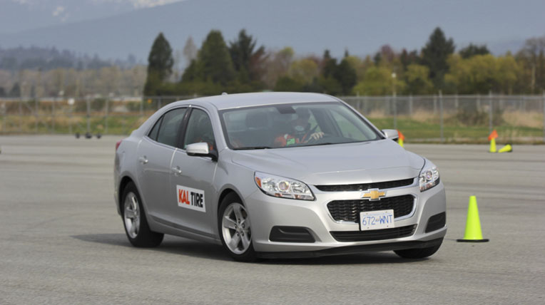 Lựa chọn lốp xe – không hề đơn giản tire-ratings (2).jpg