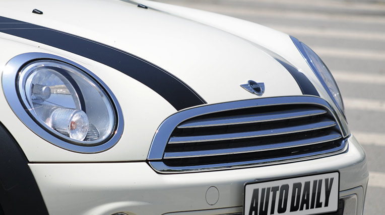 Dạo phố cùng MINI Cooper Baker Street Autodaily_Bakerstreet (30).jpg