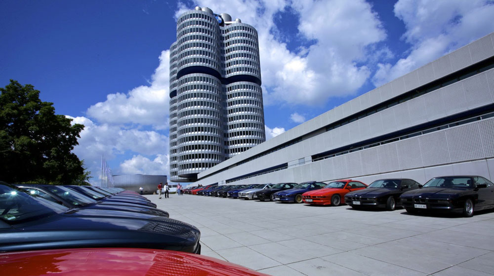 Sinh nhật đặc biệt của BMW 8-Series BMW-8er-10[2].jpg