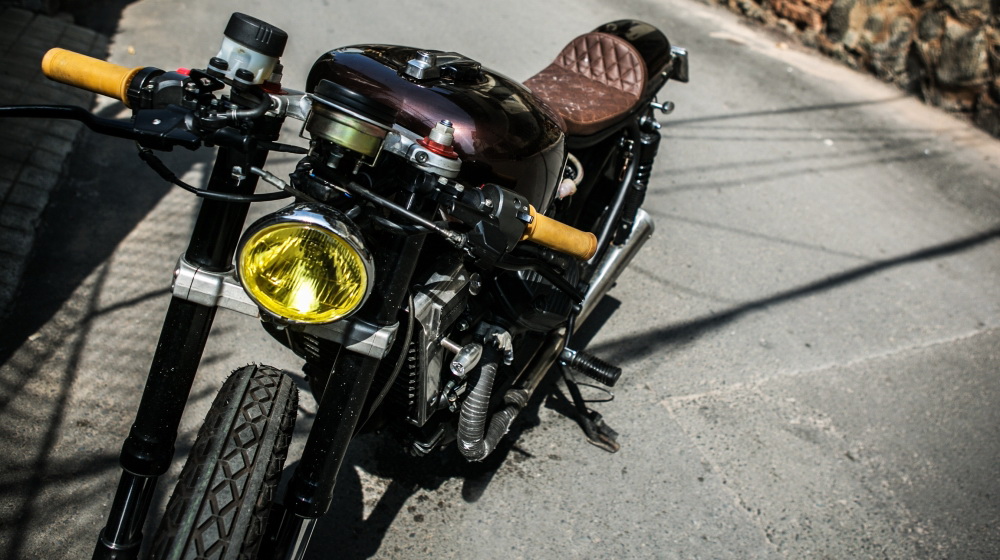 Honda GL400 Café Racer giá 7000 USD tại Sài Gòn GL400-cafe racer (14).jpg