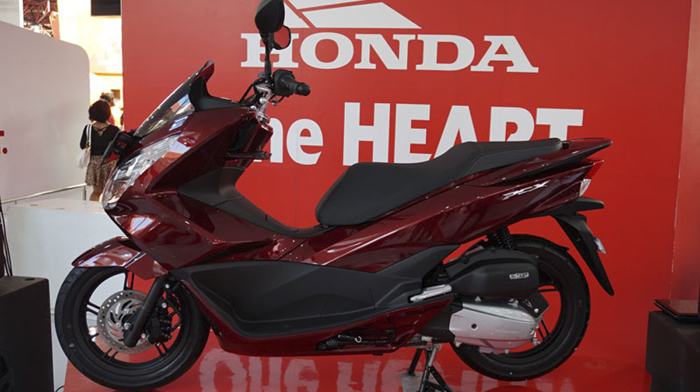 Cận cảnh Honda PCX 150 2015 vừa ra mắt Honda-PCX-150-04.jpg