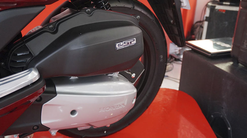 Cận cảnh Honda PCX 150 2015 vừa ra mắt Honda-PCX-150-11.jpg