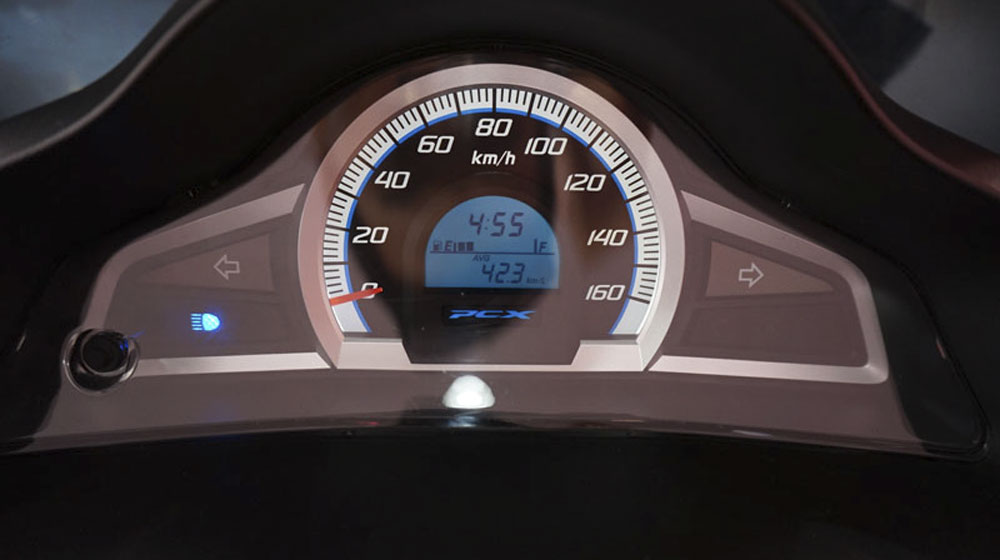Cận cảnh Honda PCX 150 2015 vừa ra mắt Honda-PCX-150-12-1.jpg