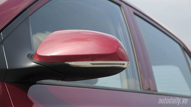 Hyundai Grand i10 – Xe nhỏ, thành công lớn Hyundai-grand-i10 (61).jpg