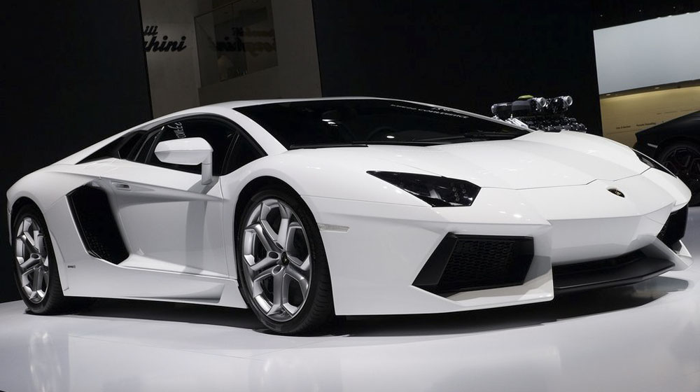 Bộ ba siêu xe hàng độc chuẩn bị ra mắt ở Việt Nam Lamborghini-Aventador_LP700-4.jpg