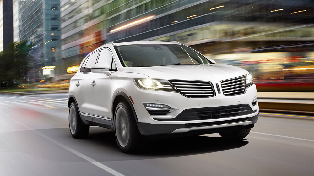Lincoln tăng trưởng mạnh mẽ Lincoln-MKC-2015-1.jpg
