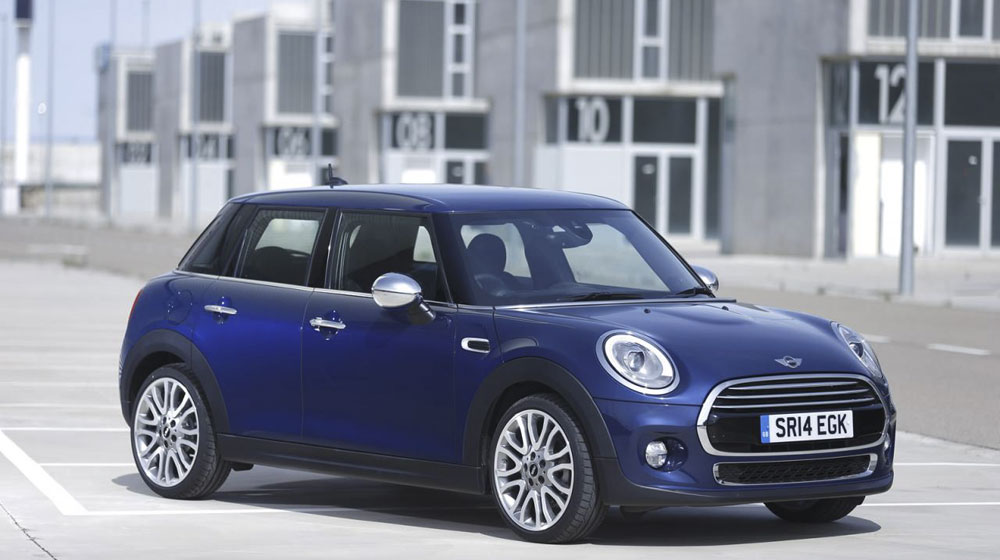 MINI hatchback 5 cửa chính thức lộ diện MINI-hatchback-five-doors (1).jpg