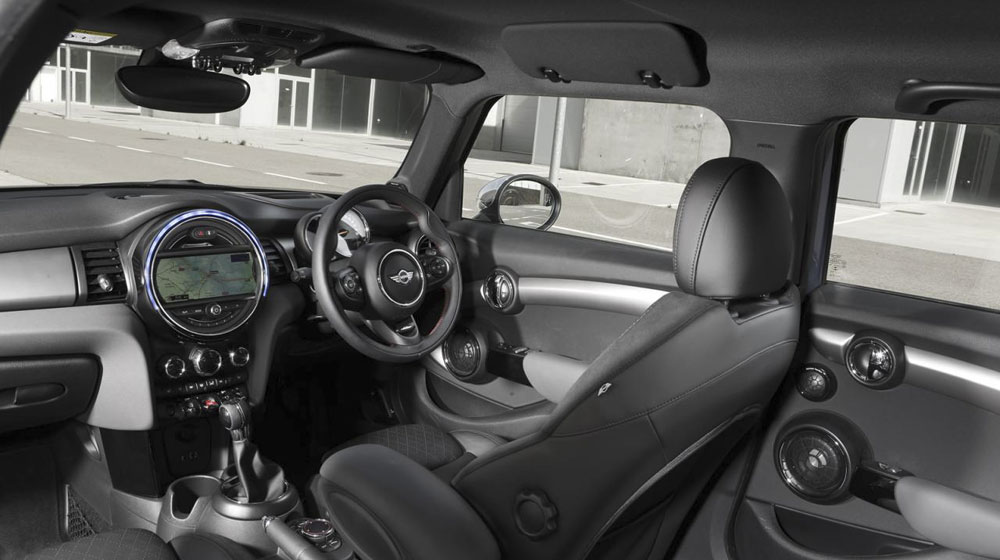 MINI hatchback 5 cửa chính thức lộ diện MINI-hatchback-five-doors (3).jpg