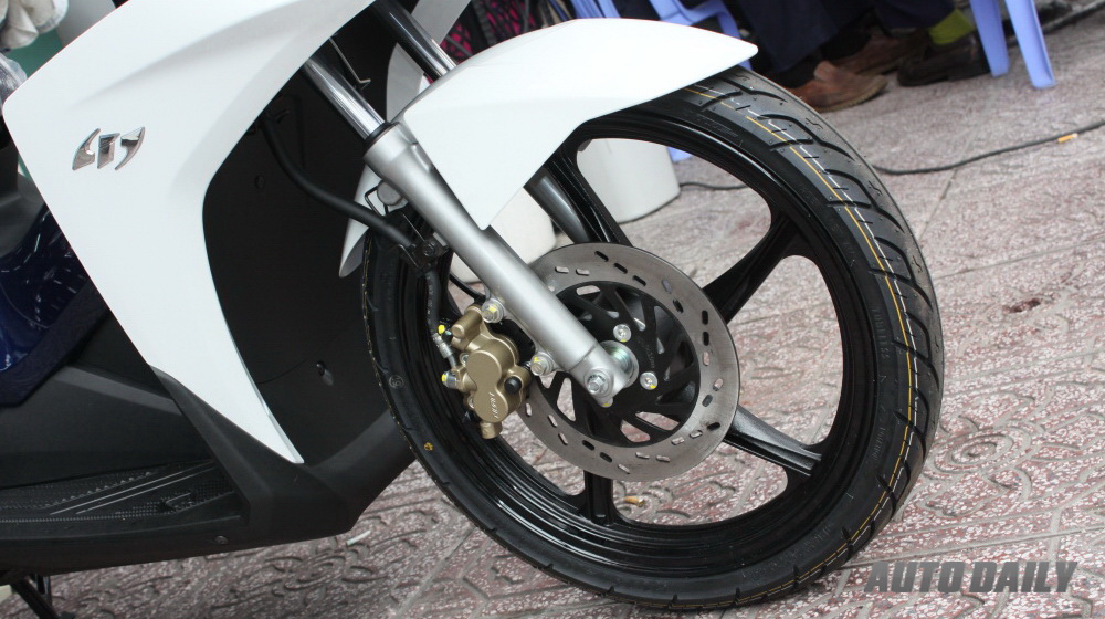 Suzuki Impulse - Đối thủ của Yamaha Nouvo SX IMG_6234.jpg