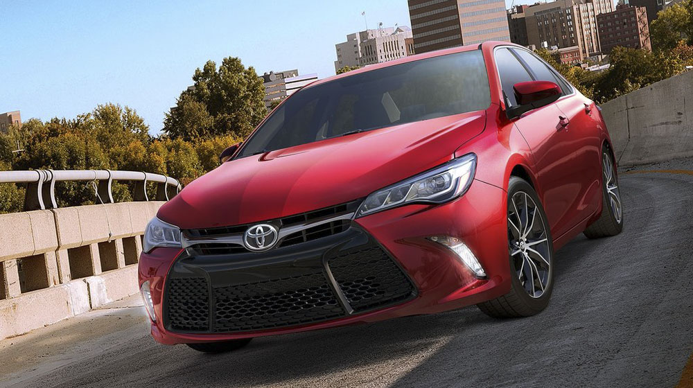 Toyota vẫn là hãng xe lớn nhất thế giới Toyota-Camry_2015.jpg