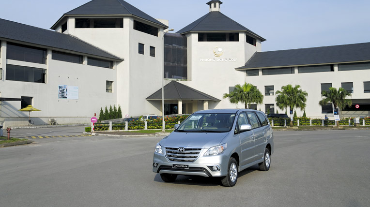 “Kỷ lục gia” Toyota Innova Toyota-Innova-2014-(21).jpg