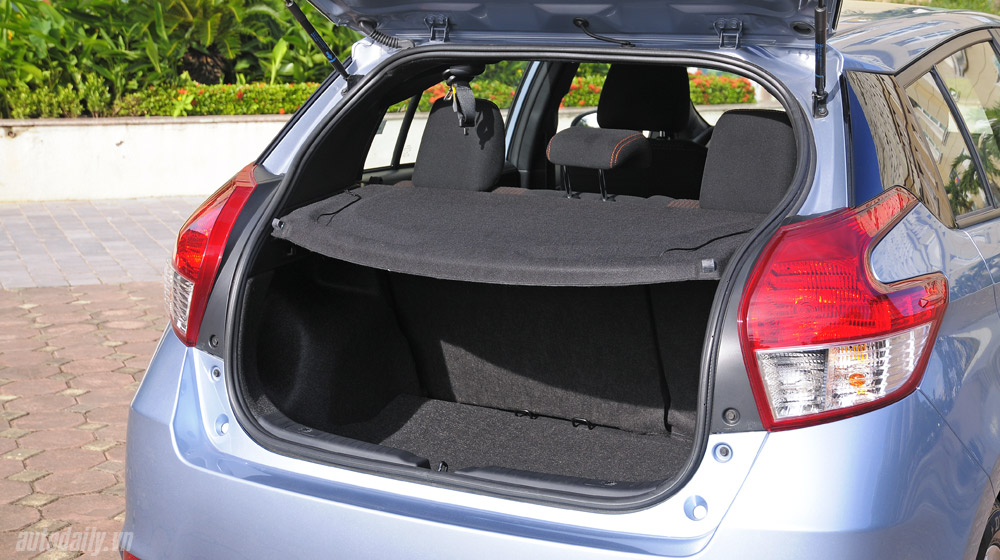 Toyota Yaris  2014 thế hệ đột phá: Chuẩn mực dòng hatchback hạng nhỏ Toyota-Yaris-2014 (51).jpg