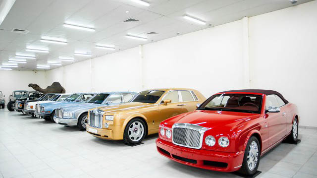 Triển lãm xe hơi hoàng gia SBH -  Gara mơ ước của những người mê xe Trien-lam-xe-hoi-hoang-gia-gara-mo-uoc-cua=nhung-nguoi-me-xe-0 4.jpg