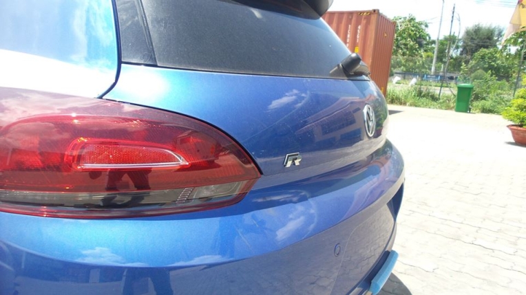 Volkswagen Scirocco R đầu tiên cập cảng Việt Nam VW Sicrocco R-line (12).jpg