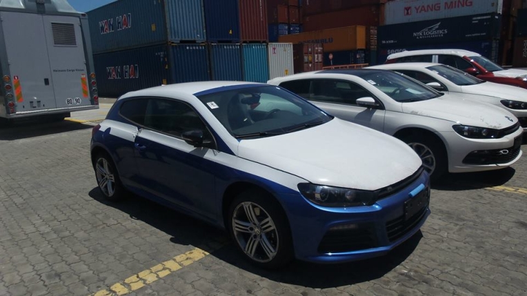 Volkswagen Scirocco R đầu tiên cập cảng Việt Nam VW Sicrocco R-line (13).jpg
