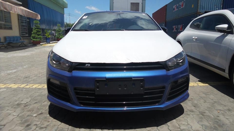 Volkswagen Scirocco R đầu tiên cập cảng Việt Nam VW Sicrocco R-line (19).jpg