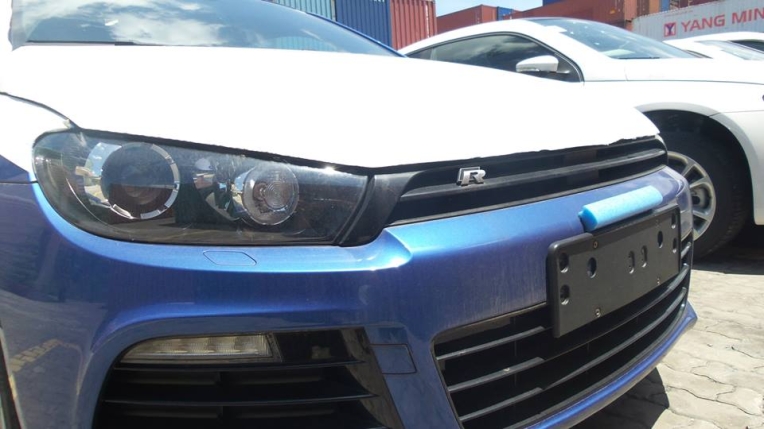 Volkswagen Scirocco R đầu tiên cập cảng Việt Nam VW Sicrocco R-line (8).jpg