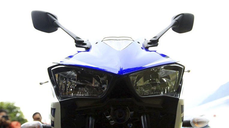 Chính thức ra mắt, Yamaha R25 có giá 4.650 USD YamahaR25-17.jpg