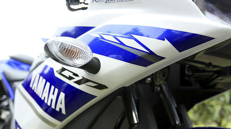 Chính thức ra mắt, Yamaha R25 có giá 4.650 USD YamahaR25-19.jpg