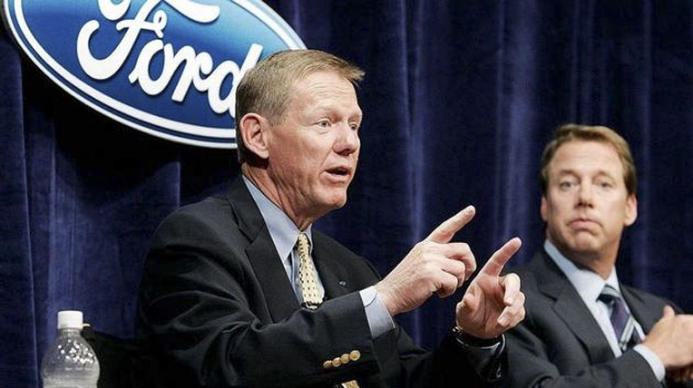 Nhìn lại sự nghiệp lẫy lừng của CEO Ford Alan Mulally alan-mulally-career (1).jpg