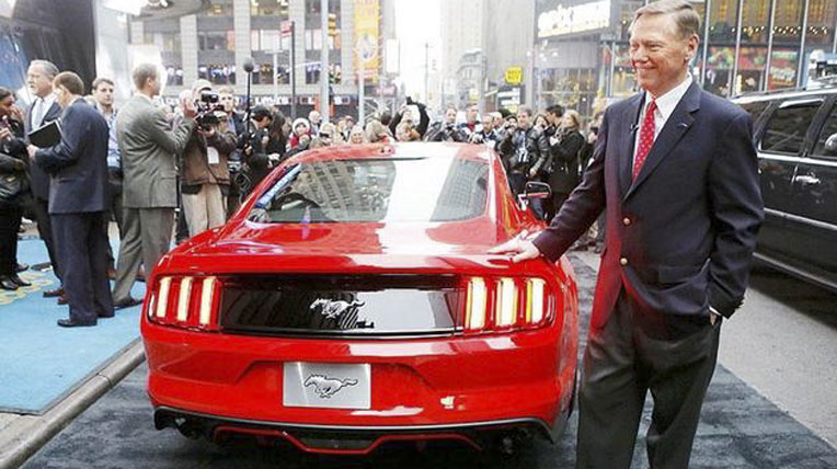 Nhìn lại sự nghiệp lẫy lừng của CEO Ford Alan Mulally alan-mulally-career (18).jpg