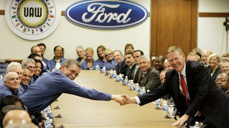 Nhìn lại sự nghiệp lẫy lừng của CEO Ford Alan Mulally alan-mulally-career (8).jpg